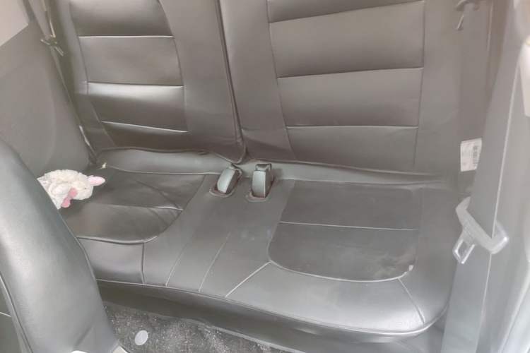 Used Wuling Hongguang MINIEV 2021 Macaron Premium Model – Lithium Iron Phosphate Left Rear Seat