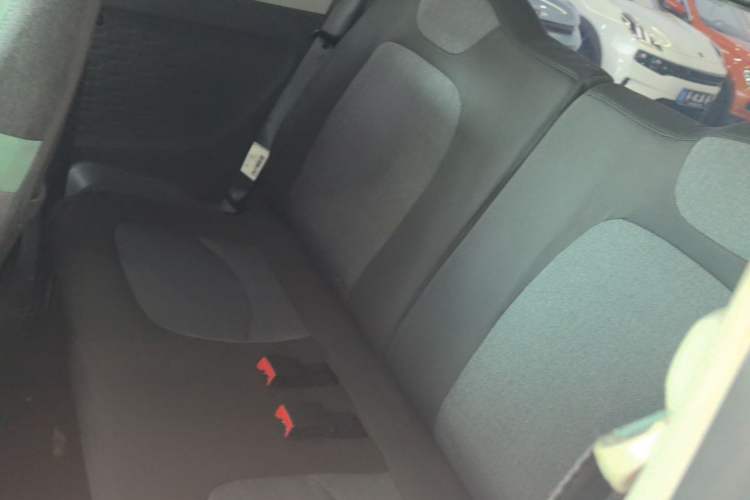 Used Wuling Hongguang MINIEV 2021 Macaron Fashion Edition Lithium-Ion Battery Left Rear Seat