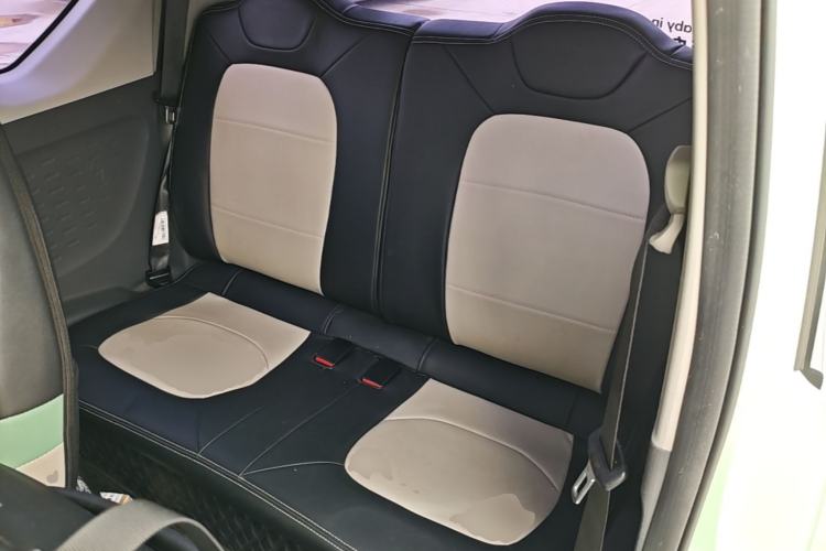 Used Wuling Hongguang MINIEV 2021 Macaron Premium Model – Lithium Iron Phosphate Left Rear Seat