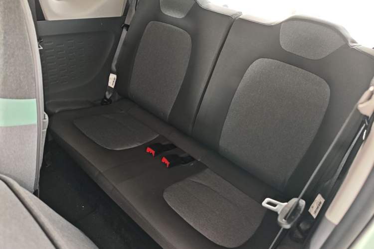 Used Wuling Hongguang MINIEV 2021 Macaron Premium Model – Lithium Iron Phosphate Left Rear Seat