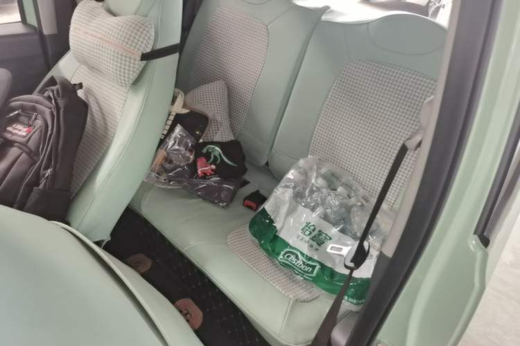 Used Wuling Hongguang MINIEV 2021 Macaron Premium Model – Lithium Iron Phosphate Left Rear Seat