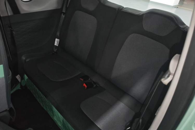 Used Wuling Hongguang MINIEV 2021 Macaron Premium Model – Lithium Iron Phosphate Left Rear Seat