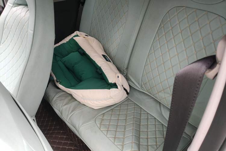 Used Wuling Hongguang MINIEV 2021 Macaron Fashion Model Lithium Iron Phosphate Left Rear Seat