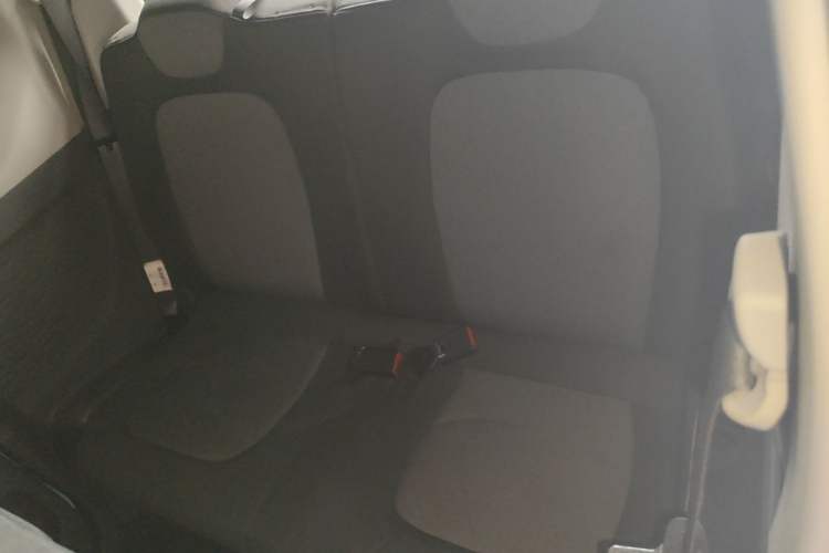 Used Wuling Hongguang MINIEV 2021 Macaron Premium Model – Lithium Iron Phosphate Left Rear Seat