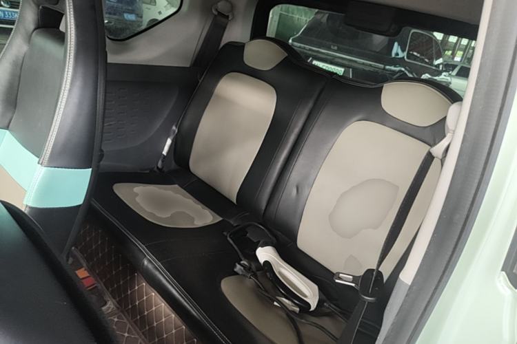 Used Wuling Hongguang MINIEV 2021 Macaron Fashion Edition Lithium-Ion Battery Left Rear Seat