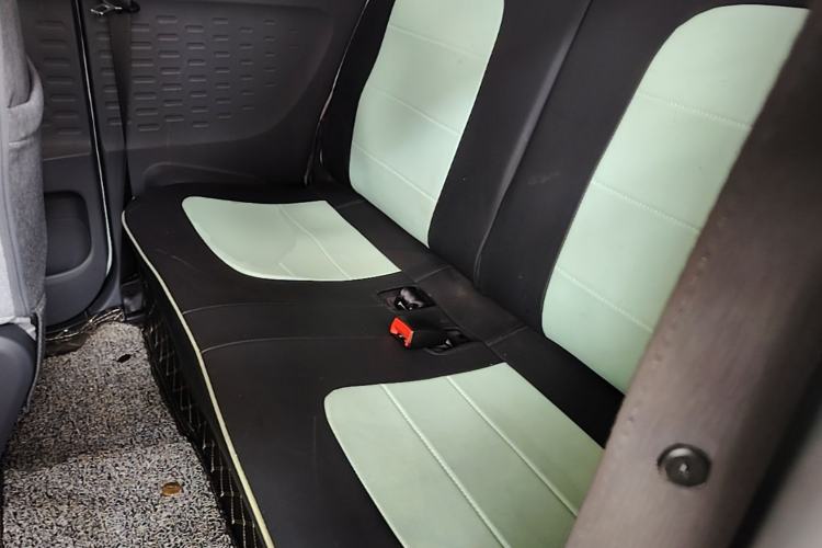 Used Wuling Hongguang MINIEV 2021 Macaron Premium Model – Lithium Iron Phosphate Left Rear Seat