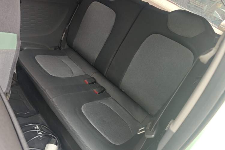 Used Wuling Hongguang MINIEV 2021 Macaron Premium Model – Lithium Iron Phosphate Left Rear Seat