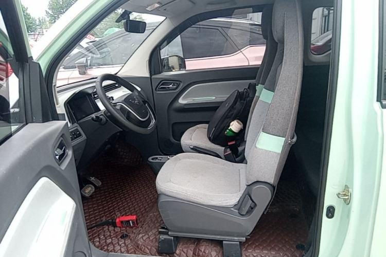 Used Wuling Hongguang MINIEV 2021 Macaron Fashion Model Lithium Iron Phosphate Left Rear Seat