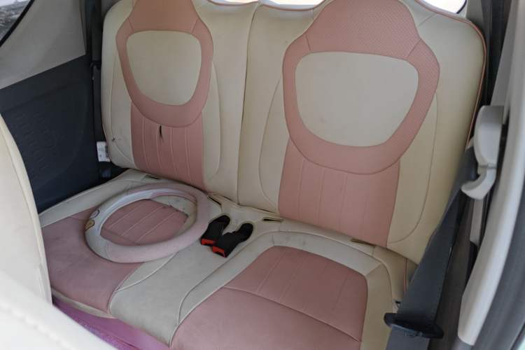 Used Wuling Hongguang MINIEV 2021 Macaron Premium Model – Lithium Iron Phosphate Left Rear Seat