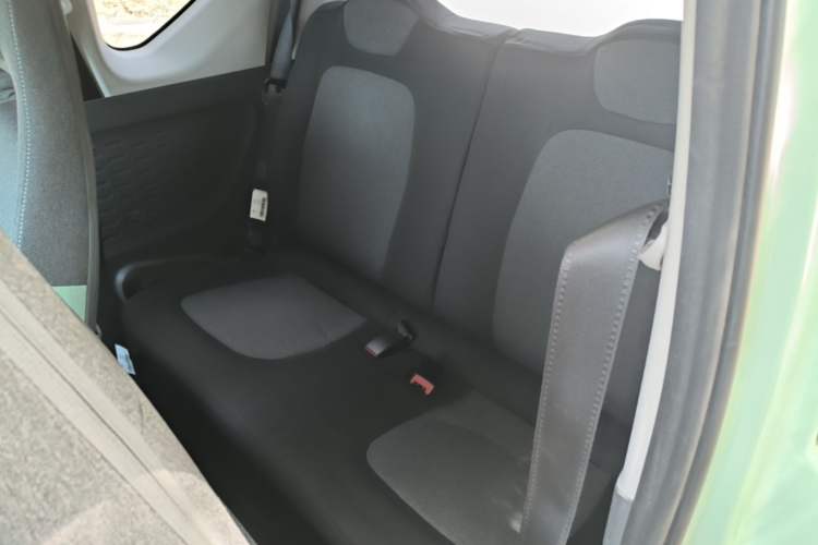 Used Wuling Hongguang MINIEV 2021 Macaron Premium Model – Lithium Iron Phosphate Left Rear Seat