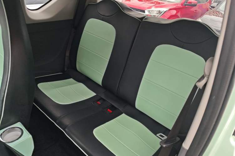Used Wuling Hongguang MINIEV 2021 Macaron Fashion Model Lithium Iron Phosphate Left Rear Seat