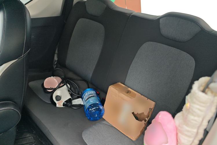 Used Wuling Hongguang MINIEV 2021 Macaron Premium Model – Lithium-NMC Left Rear Seat