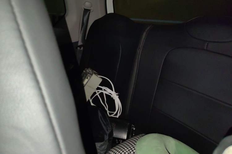 Used Wuling Hongguang MINIEV 2021 Macaron Premium Model – Lithium Iron Phosphate Left Rear Seat