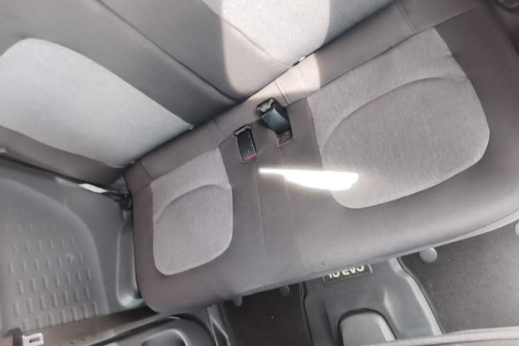 Used Wuling Hongguang MINIEV 2021 Macaron Premium Model – Lithium Iron Phosphate Left Rear Seat