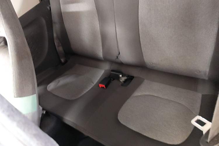 Used Wuling Hongguang MINIEV 2021 Macaron Fashion Model Lithium Iron Phosphate Left Rear Seat