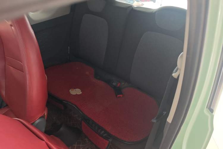 Used Wuling Hongguang MINIEV 2021 Macaron Fashion Edition Lithium-Ion Battery Left Rear Seat