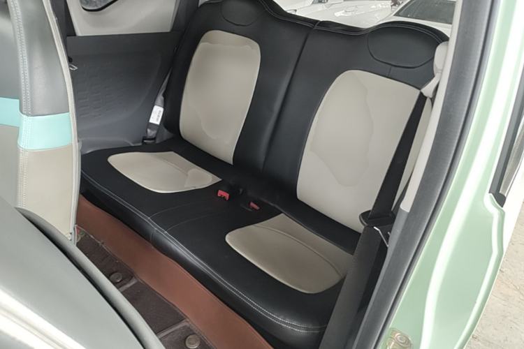 Used Wuling Hongguang MINIEV 2021 Macaron Fashion Model Lithium Iron Phosphate Left Rear Seat