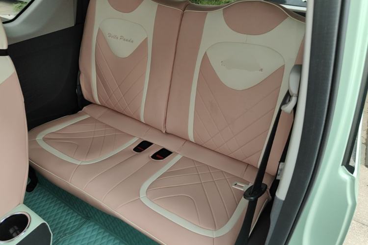Used Wuling Hongguang MINIEV 2021 Macaron Premium Model – Lithium Iron Phosphate Left Rear Seat