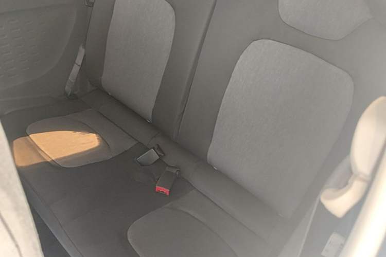 Used Wuling Hongguang MINIEV 2021 Macaron Premium Model – Lithium Iron Phosphate Left Rear Seat
