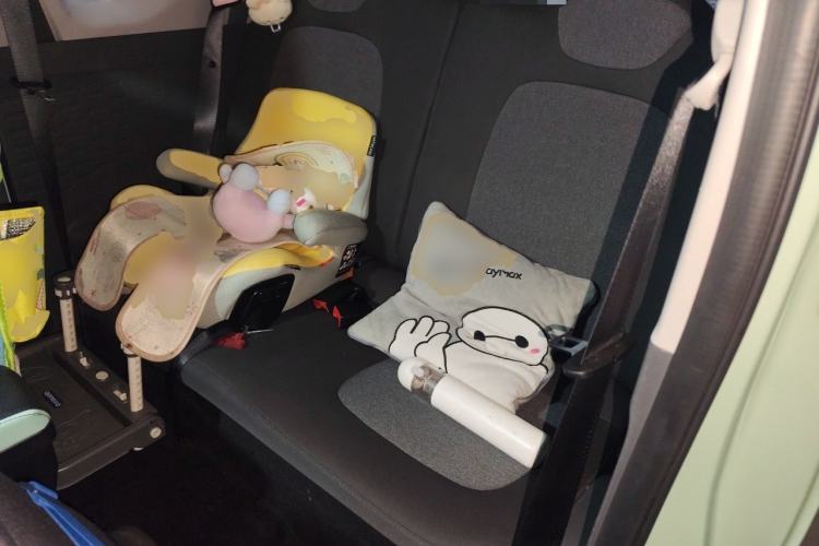 Used Wuling Hongguang MINIEV 2021 Macaron Premium Model – Lithium Iron Phosphate Left Rear Seat