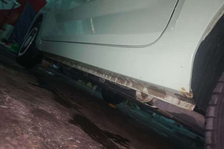 Used Wuling Hongguang MINIEV 2021 Macaron Premium Model – Lithium Iron Phosphate Left Side Sill