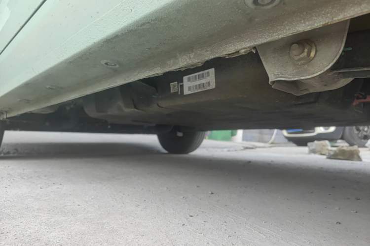 Used Wuling Hongguang MINIEV 2021 Macaron Premium Model – Lithium Iron Phosphate Left Side Sill