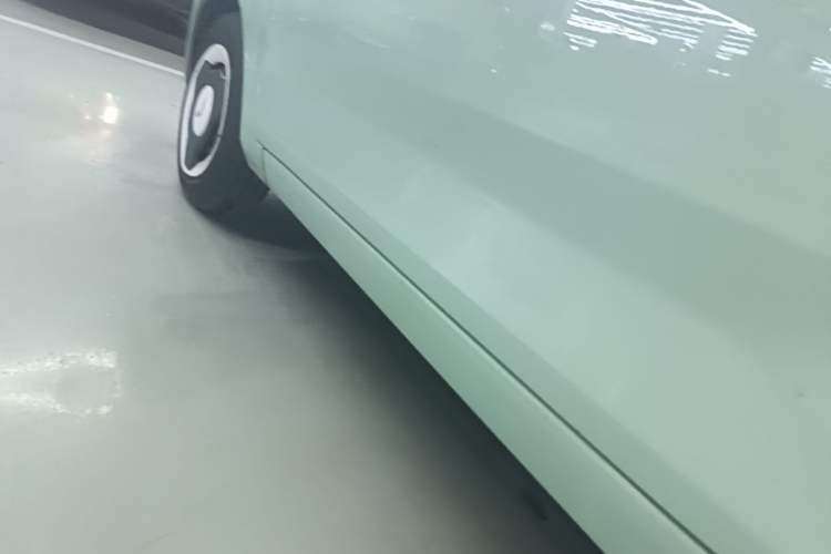 Used Wuling Hongguang MINIEV 2021 Macaron Premium Model – Lithium Iron Phosphate Left Side Sill