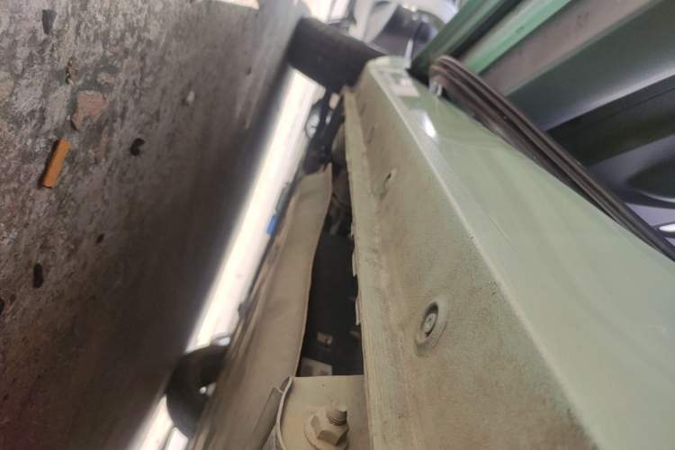 Used Wuling Hongguang MINIEV 2021 Macaron Sandwich Model 120 km Lithium NMC Left Side Sill