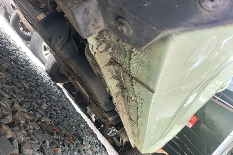 Used Wuling Hongguang MINIEV 2021 Macaron Premium Model – Lithium Iron Phosphate Left Side Sill