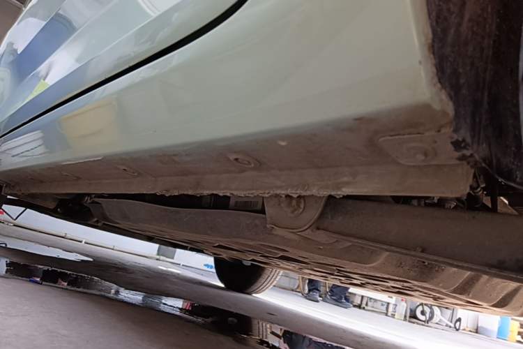 Used Wuling Hongguang MINIEV 2021 Macaron Premium Model – Lithium-NMC Left Side Sill