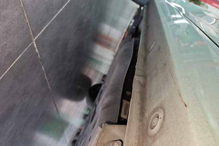 Used Wuling Hongguang MINIEV 2021 Macaron Fashion Edition Lithium-Ion Battery Left Side Sill