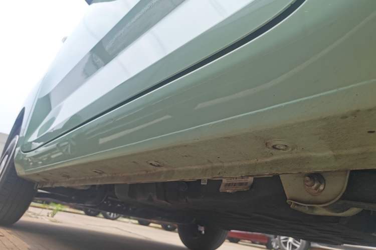 Used Wuling Hongguang MINIEV 2021 Macaron Premium Model – Lithium Iron Phosphate Left Side Sill