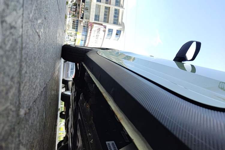 Used Wuling Hongguang MINIEV 2021 Macaron Fashion Model Lithium Iron Phosphate Left Side Sill