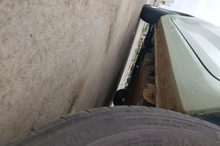 Used Wuling Hongguang MINIEV 2021 Macaron Premium Model – Lithium Iron Phosphate Left Side Sill