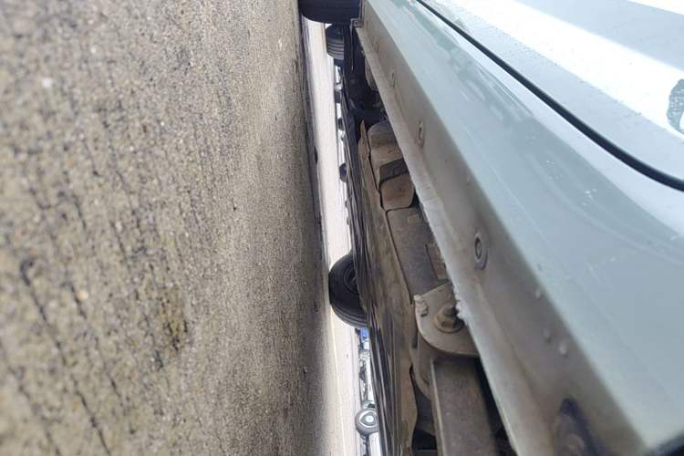 Used Wuling Hongguang MINIEV 2021 Macaron Fashion Model Lithium Iron Phosphate Left Side Sill