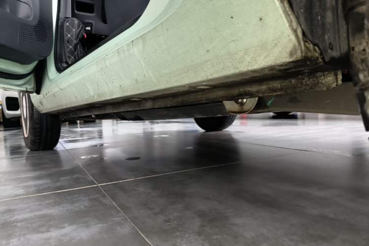 Used Wuling Hongguang MINIEV 2021 Macaron Premium Model – Lithium Iron Phosphate Left Side Sill