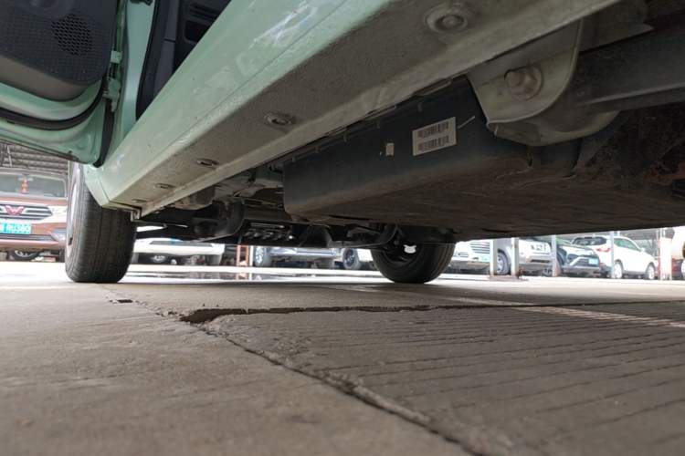 Used Wuling Hongguang MINIEV 2021 Macaron Fashion Model Lithium Iron Phosphate Left Side Sill