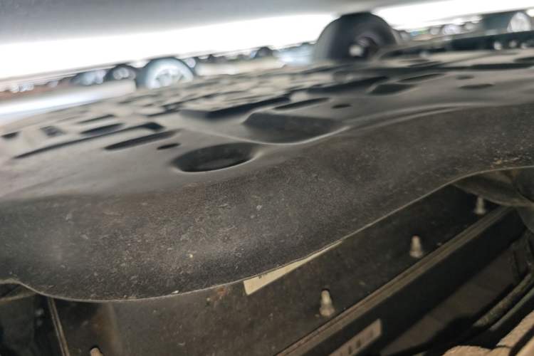 Used Wuling Hongguang MINIEV 2021 Macaron Premium Model – Lithium Iron Phosphate Left Side Sill