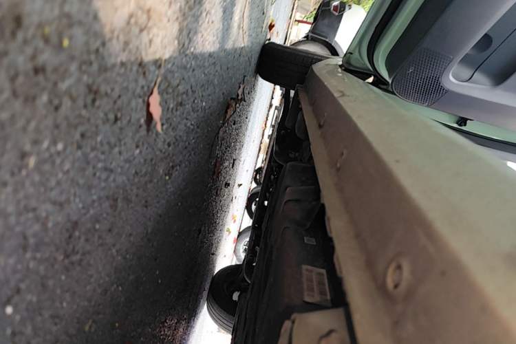 Used Wuling Hongguang MINIEV 2021 Macaron Premium Model – Lithium Iron Phosphate Left Side Sill