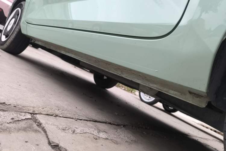Used Wuling Hongguang MINIEV 2021 Macaron Fashion Model Lithium Iron Phosphate Left Side Sill