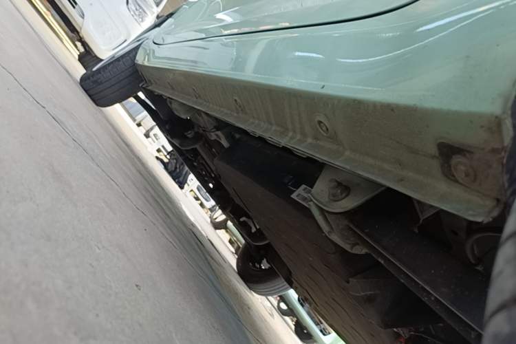 Used Wuling Hongguang MINIEV 2021 Macaron Fashion Model Lithium Iron Phosphate Left Side Sill