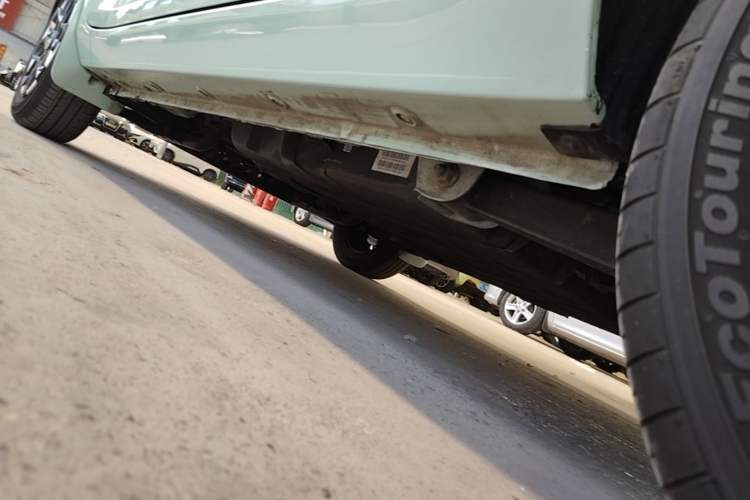 Used Wuling Hongguang MINIEV 2021 Macaron Premium Model – Lithium Iron Phosphate Left Side Sill