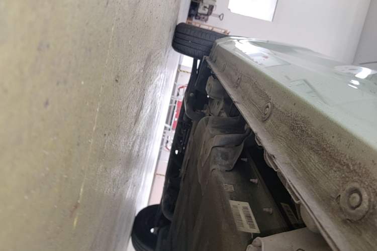 Used Wuling Hongguang MINIEV 2021 Macaron Premium Model – Lithium-NMC Left Side Sill