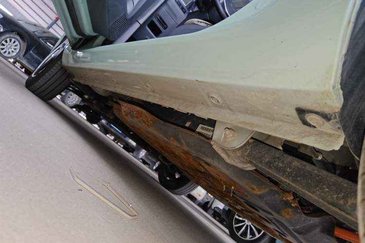 Used Wuling Hongguang MINIEV 2021 Macaron Fashion Model Lithium Iron Phosphate Left Side Sill