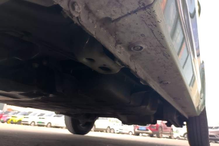 Used Wuling Hongguang MINIEV 2021 Macaron Premium Model – Lithium-NMC Left Side Sill
