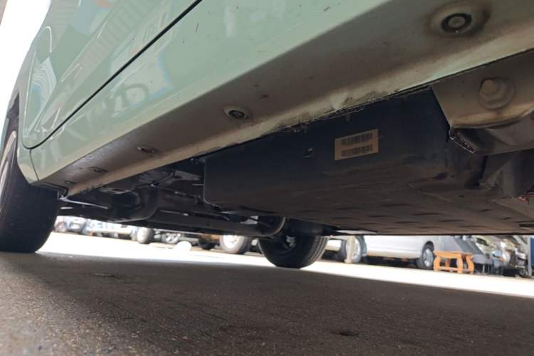 Used Wuling Hongguang MINIEV 2021 Macaron Fashion Model Lithium Iron Phosphate Left Side Sill