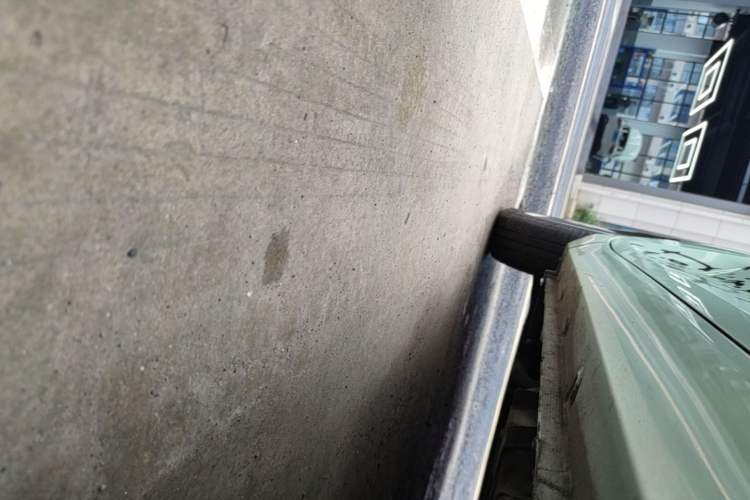 Used Wuling Hongguang MINIEV 2021 Macaron Premium Model – Lithium Iron Phosphate Left Side Sill
