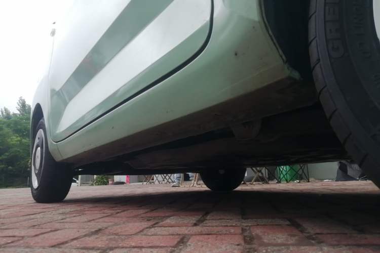 Used Wuling Hongguang MINIEV 2021 Macaron Fashion Edition Lithium-Ion Battery Left Side Sill