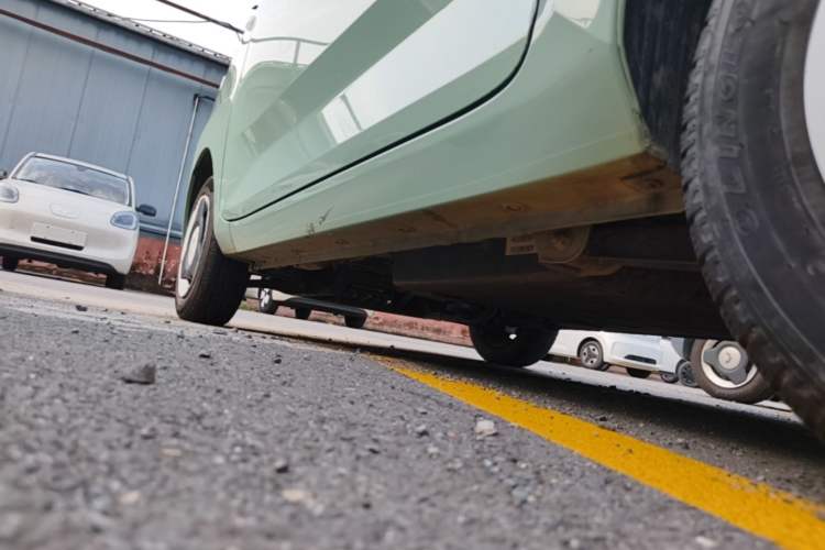 Used Wuling Hongguang MINIEV 2021 Macaron Fashion Model Lithium Iron Phosphate Left Side Sill