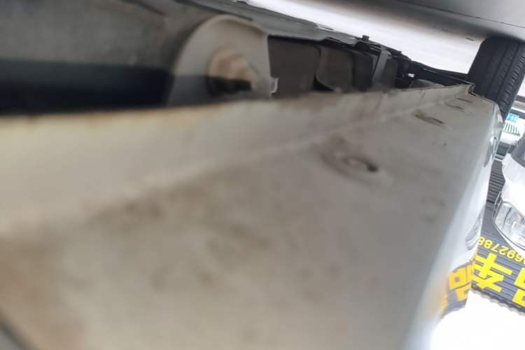 Used Wuling Hongguang MINIEV 2021 Macaron Premium Model – Lithium Iron Phosphate Left Side Sill